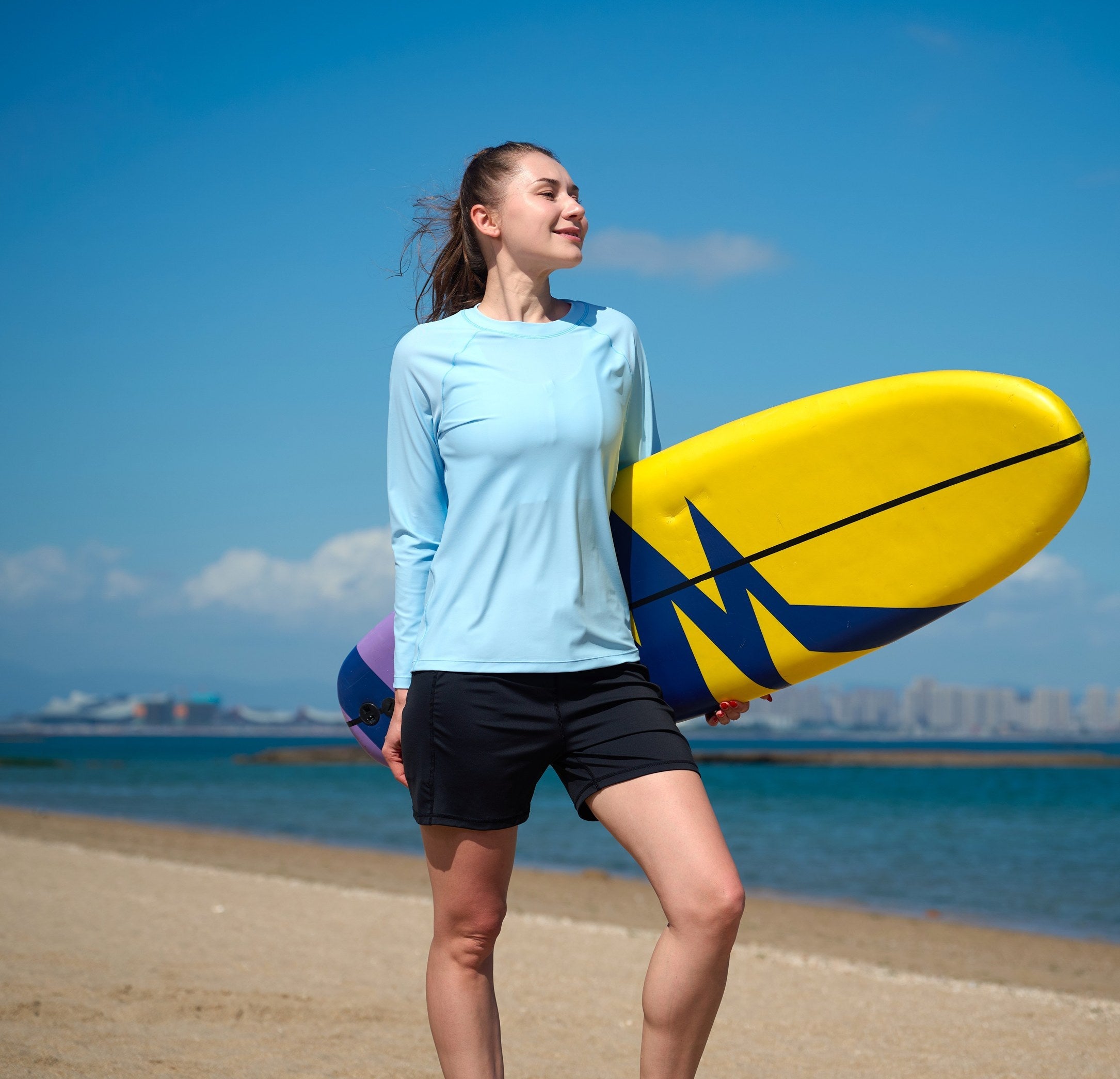 Surf Safe: Why UV-Protective Clothing Is a Must in the Waves